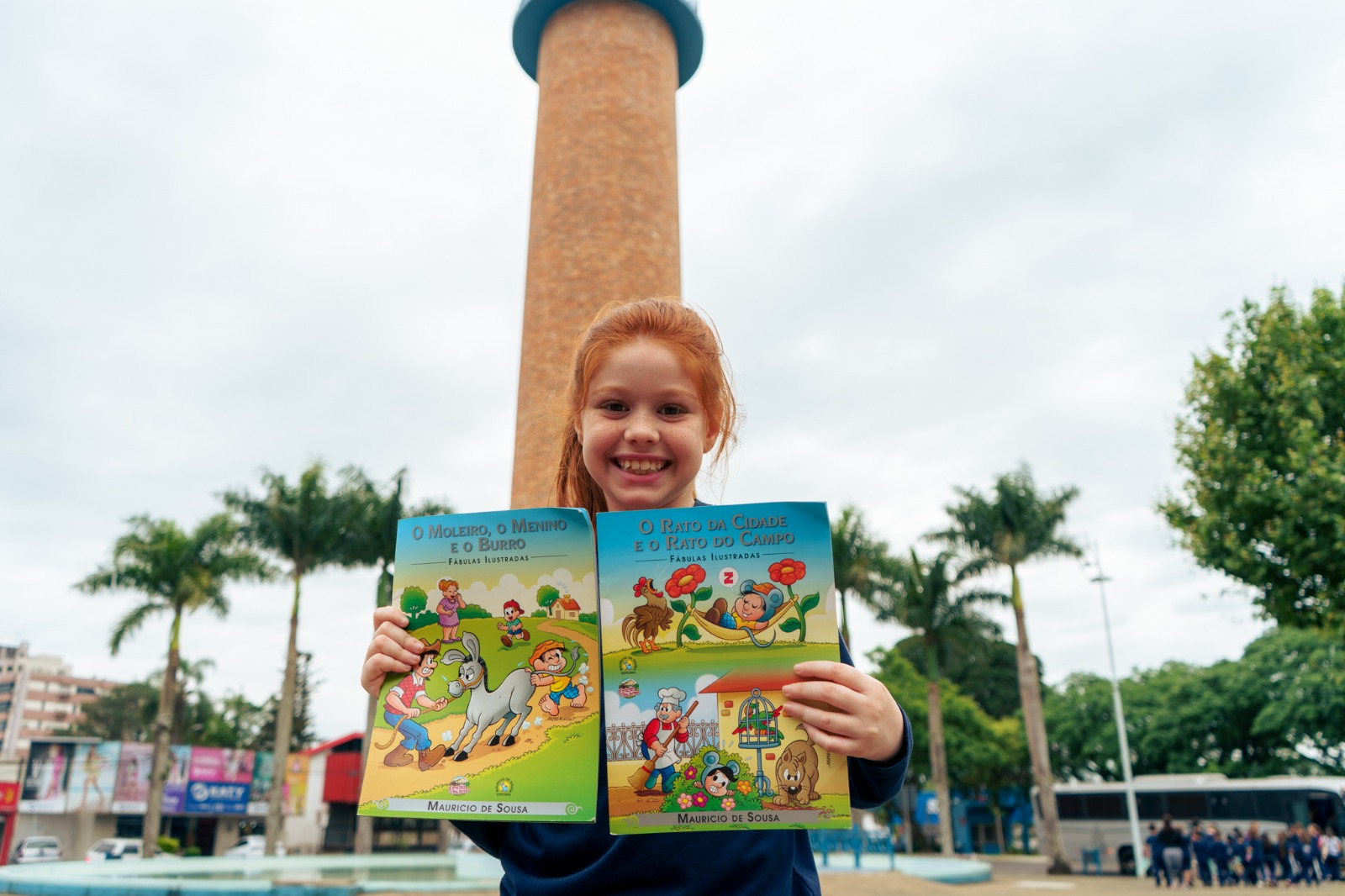 Escolas ganham quase R$ 200 mil em vales para a Feira do Livro