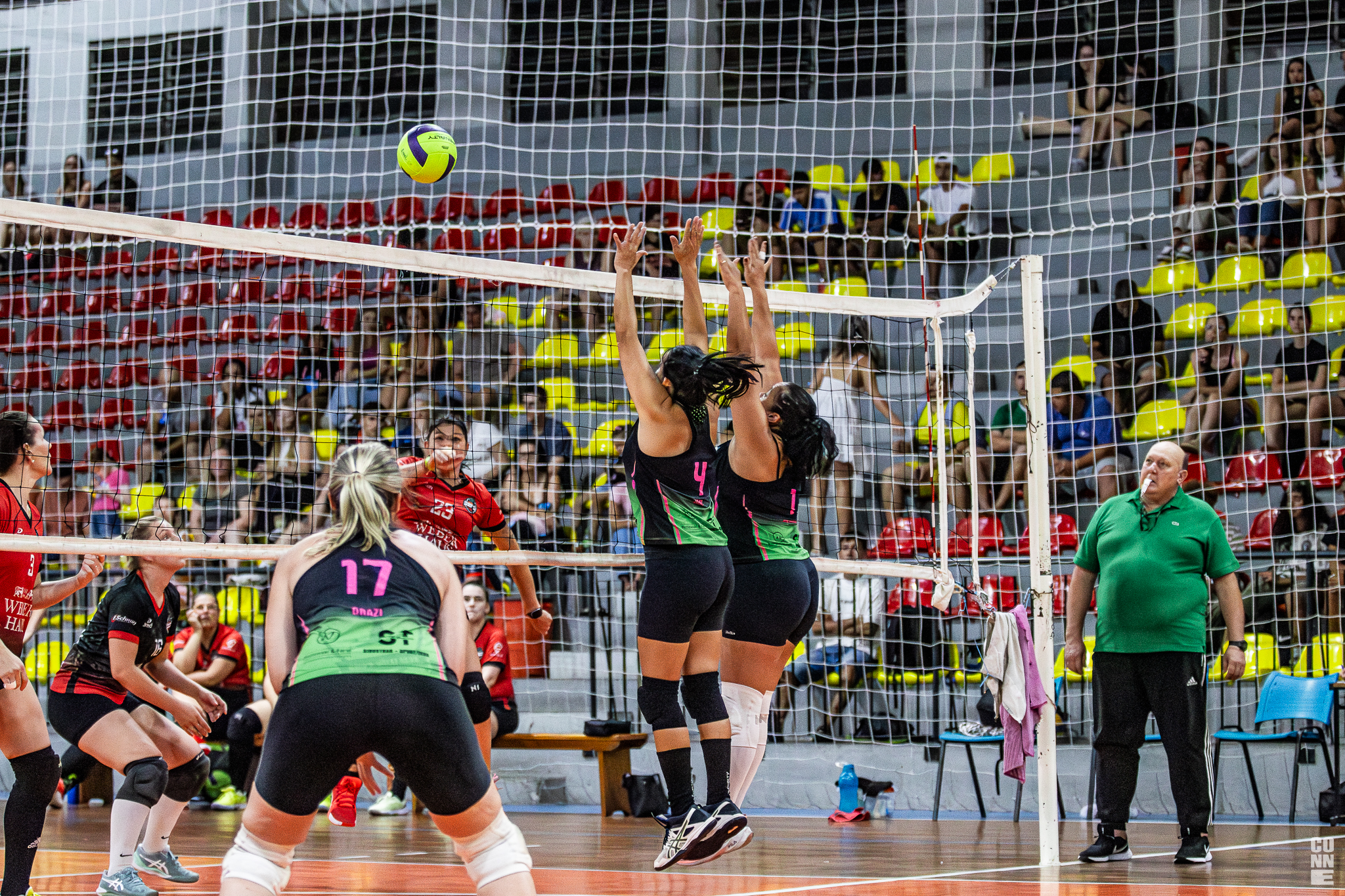 Começa nesta terça (21) a segunda fase do Aberto de Vôlei