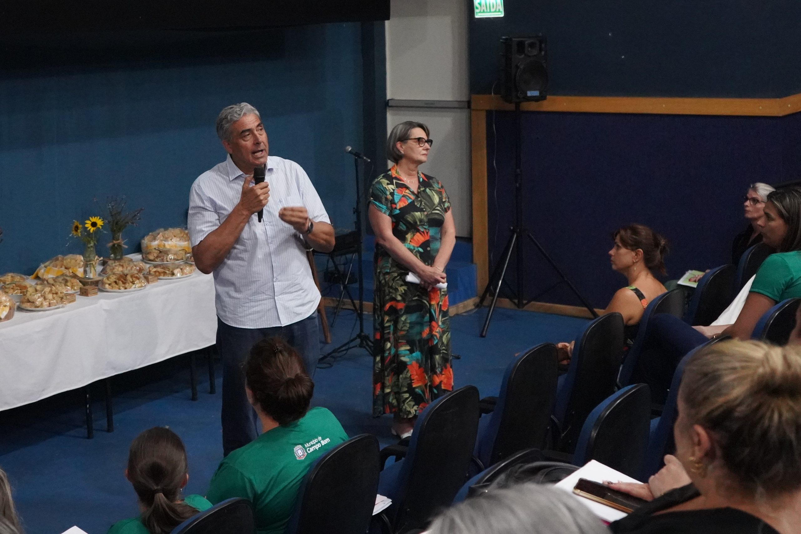 SMEC reúne diretores das escolas para alinhar ações