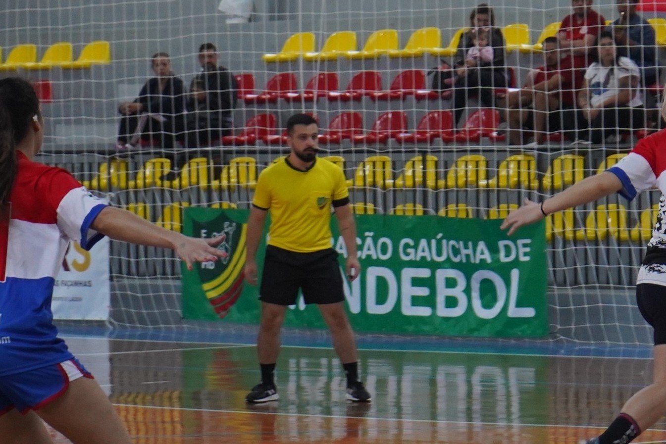 Ginásio Municipal vai sediar curso de arbitragem de handebol