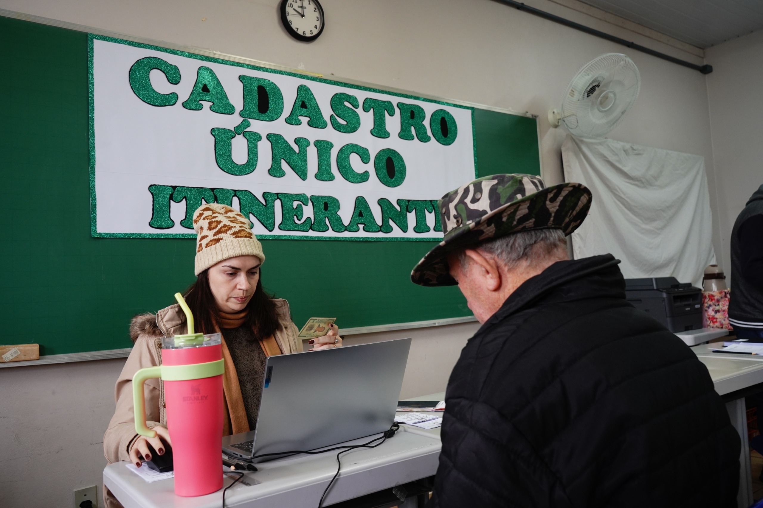 Cadastro Único Itinerante vai atender sete bairros neste sábado (28)