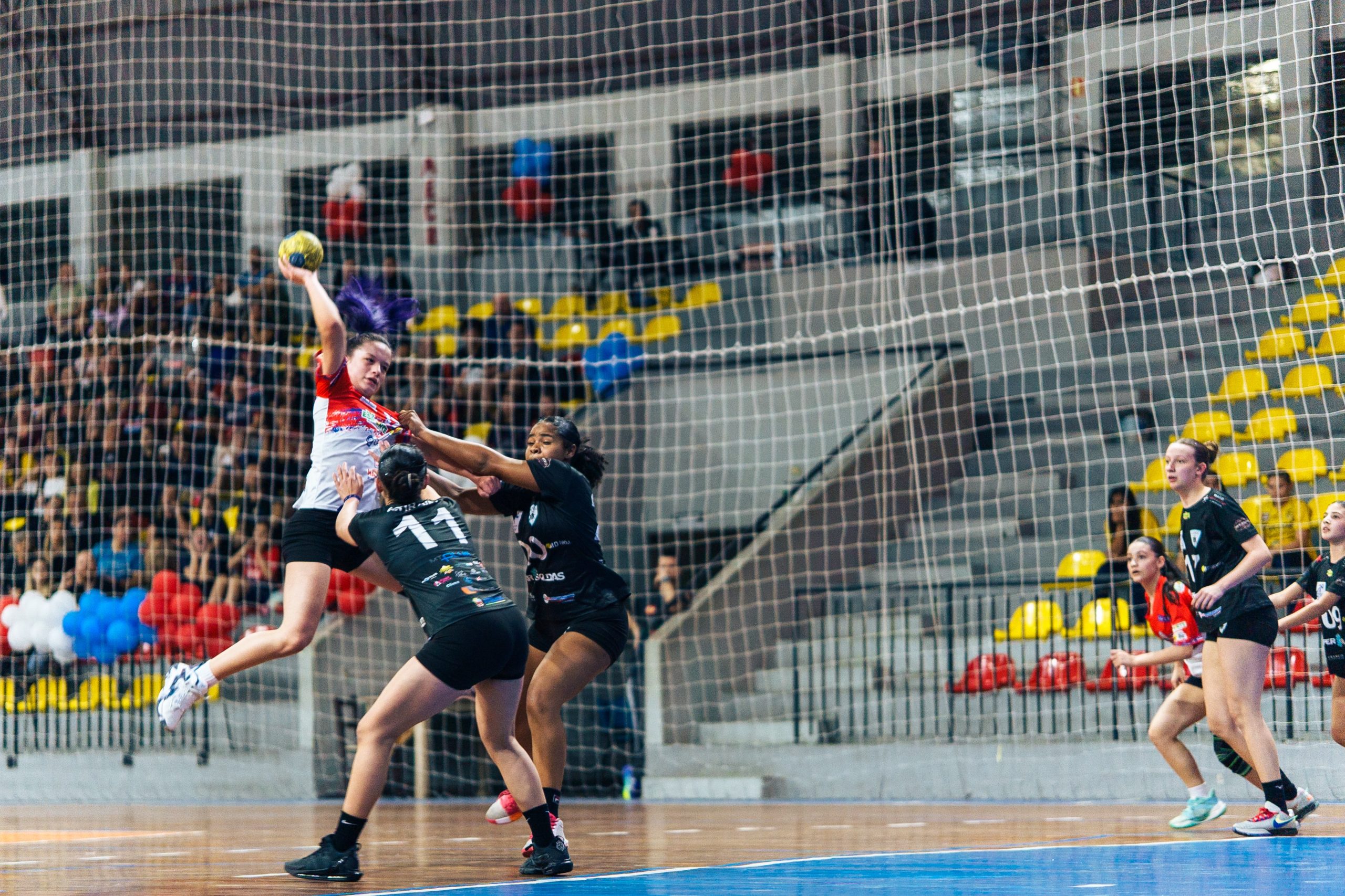Semifinalistas do Brasileiro de Handebol Infantil Feminino serão conhecidos nesta sexta