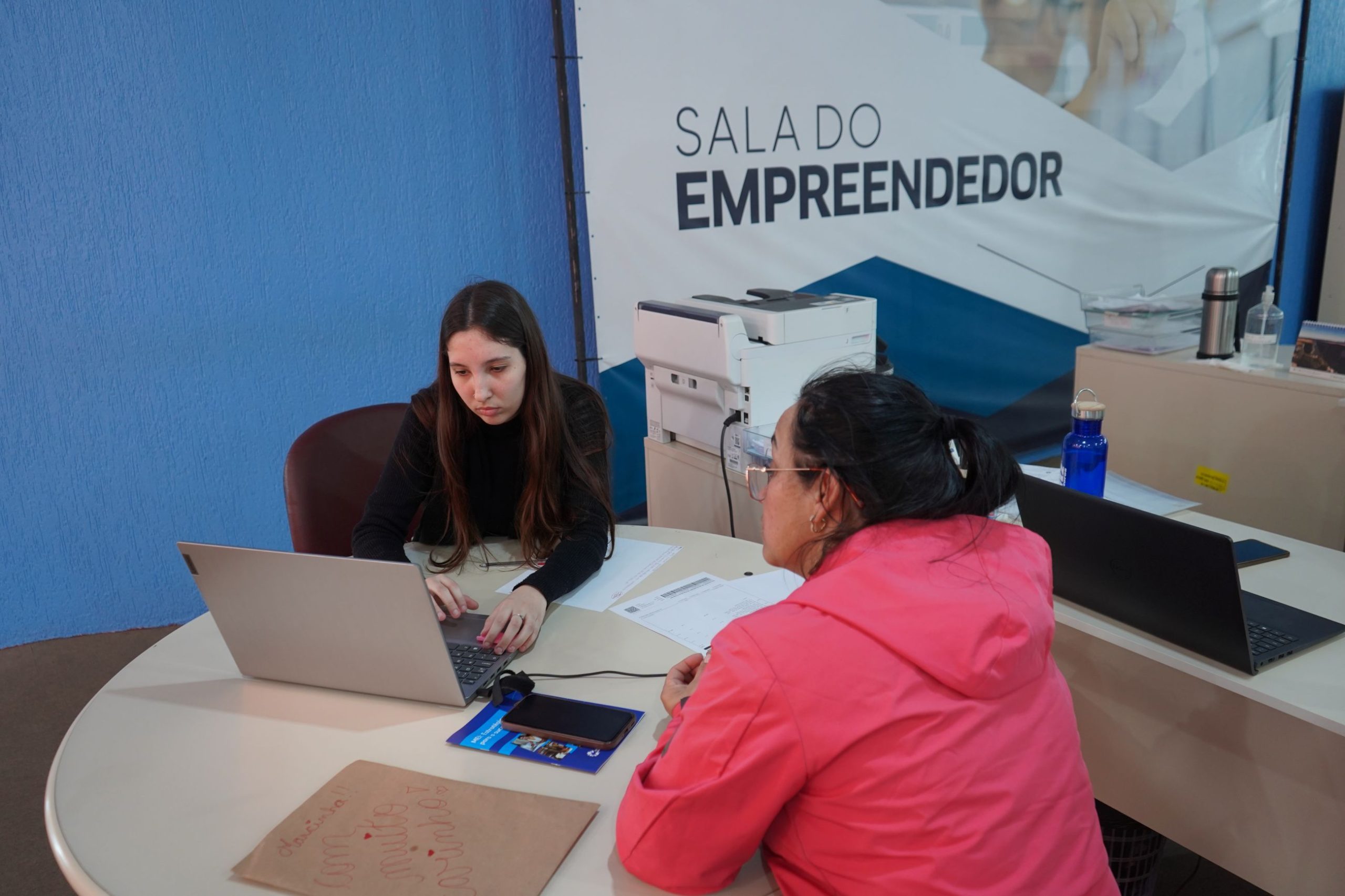 Sala do Empreendedor registra mais de 1,5 mil atendimentos em outubro