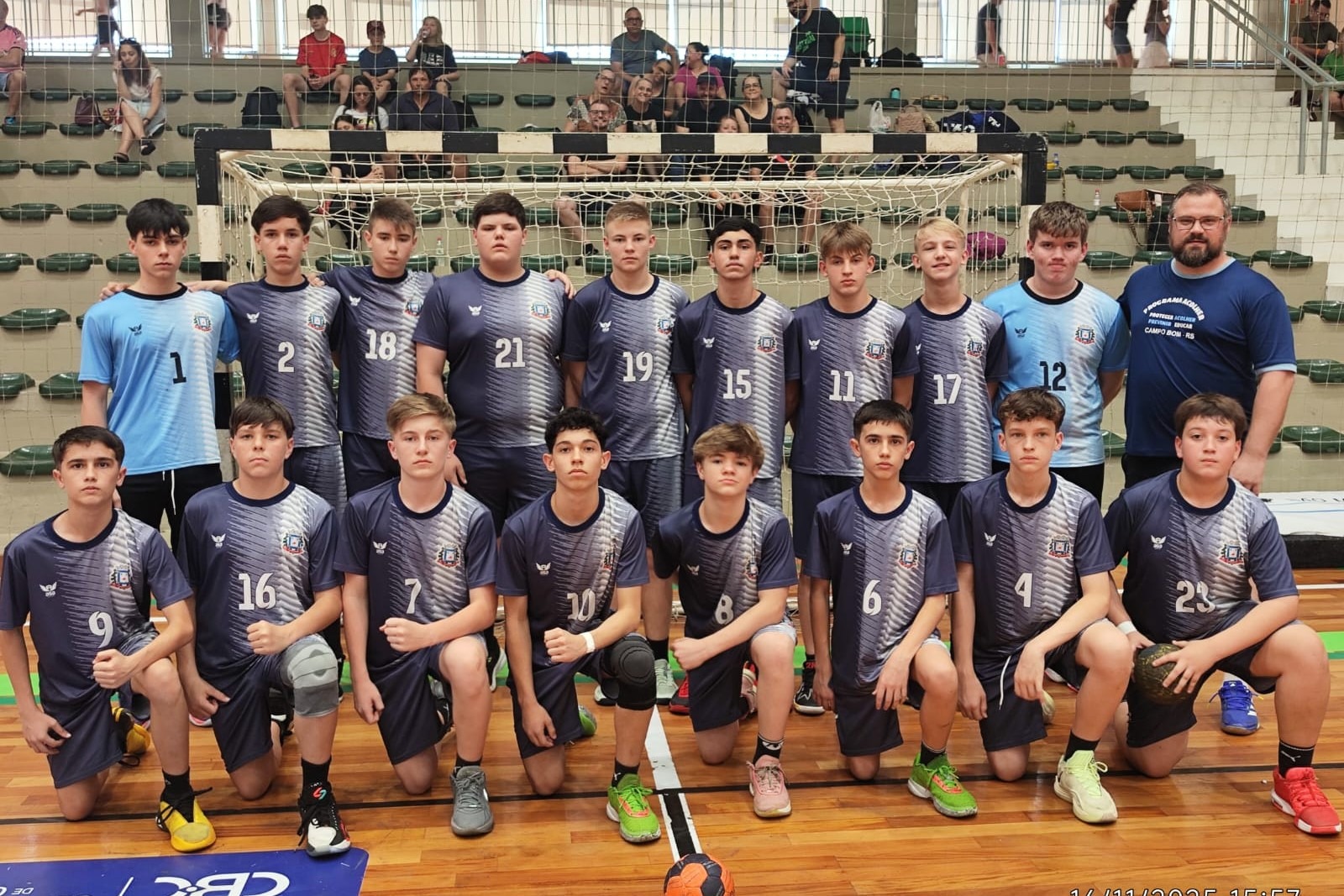 Futsal, handebol e basquete encerram final de semana com grandes resultados