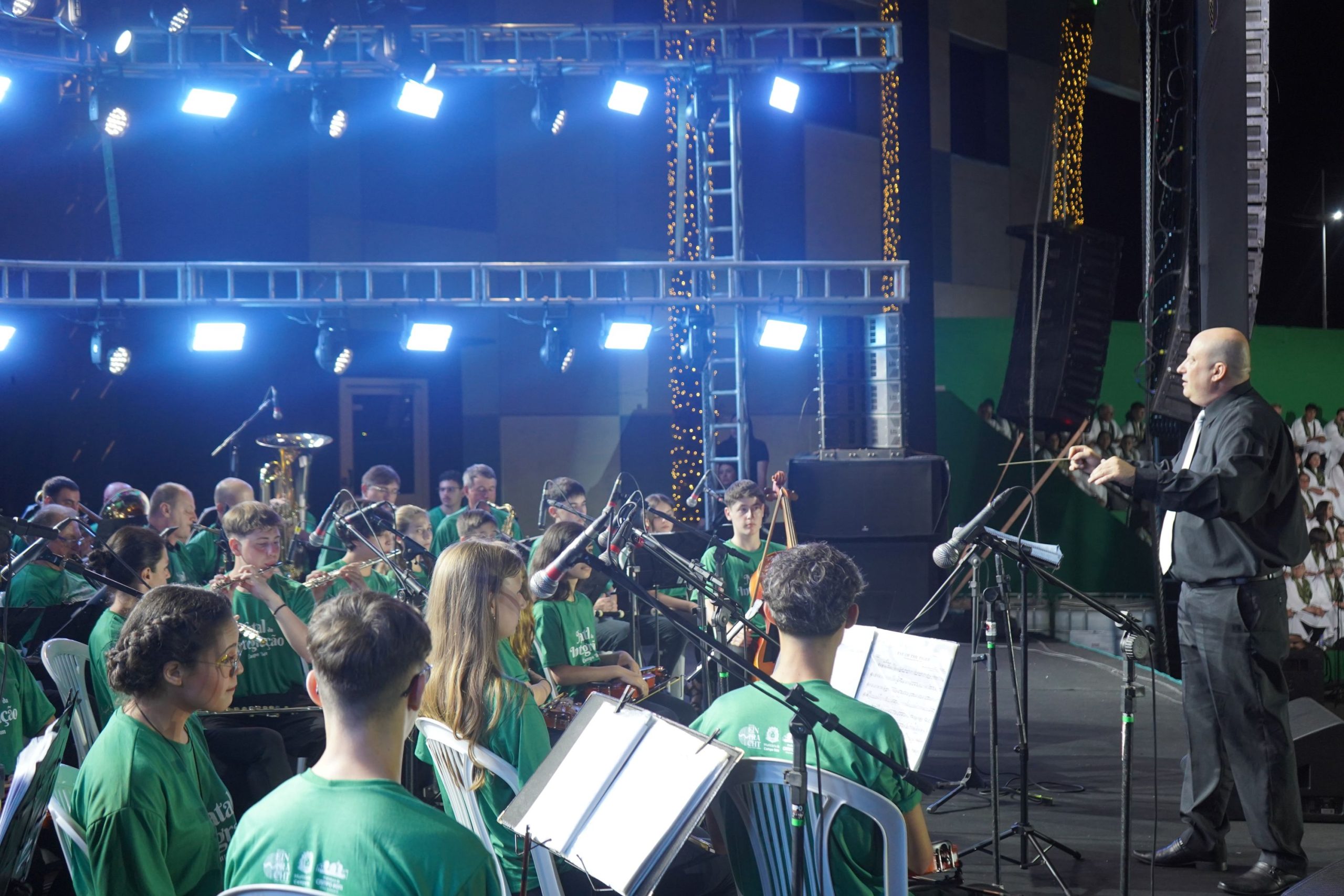 Reflexão e emoção marcaram a terceira noite do Natal da Integração