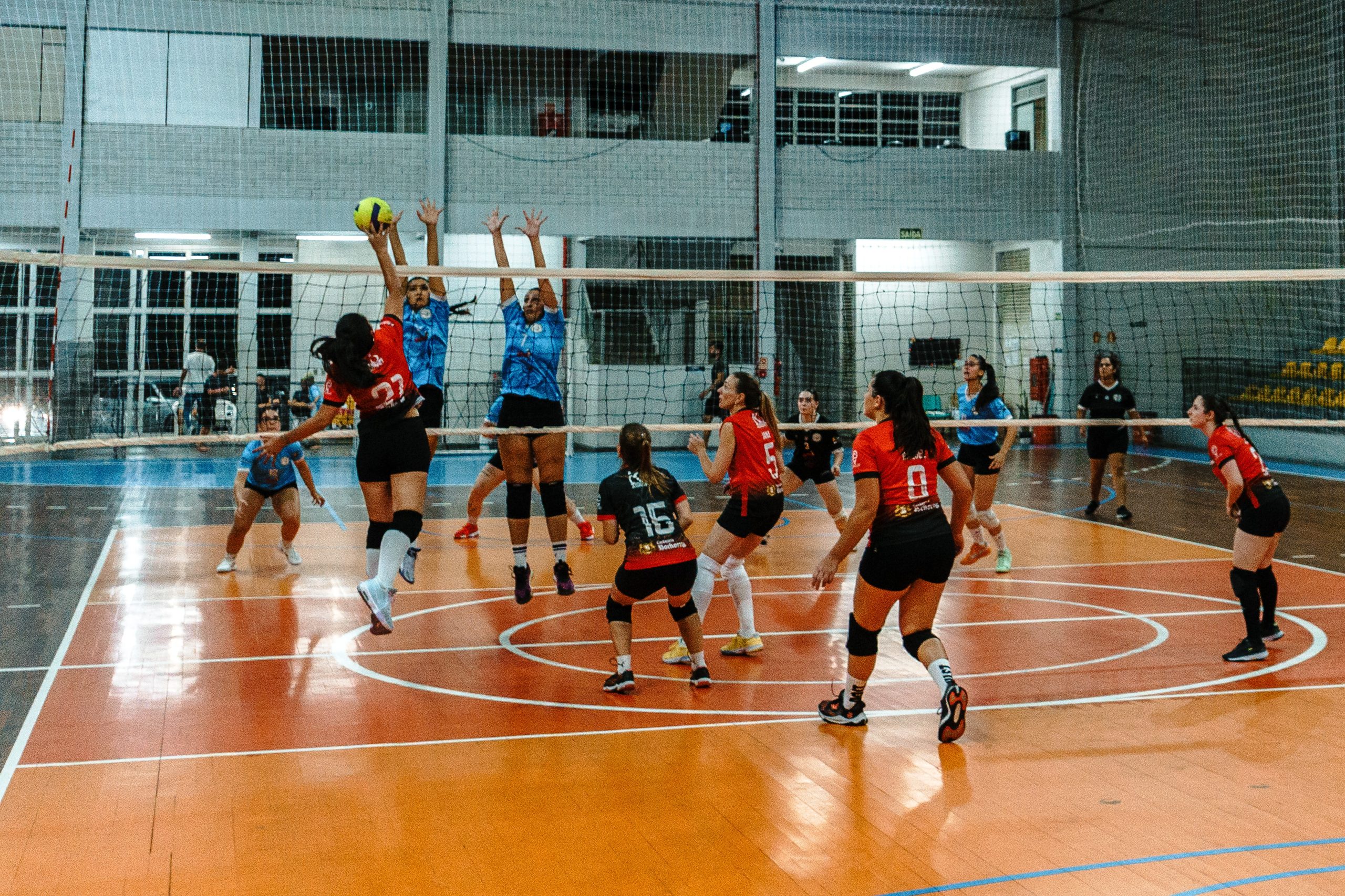 Definidos os confrontos das semifinais do Aberto de Vôlei de Campo Bom