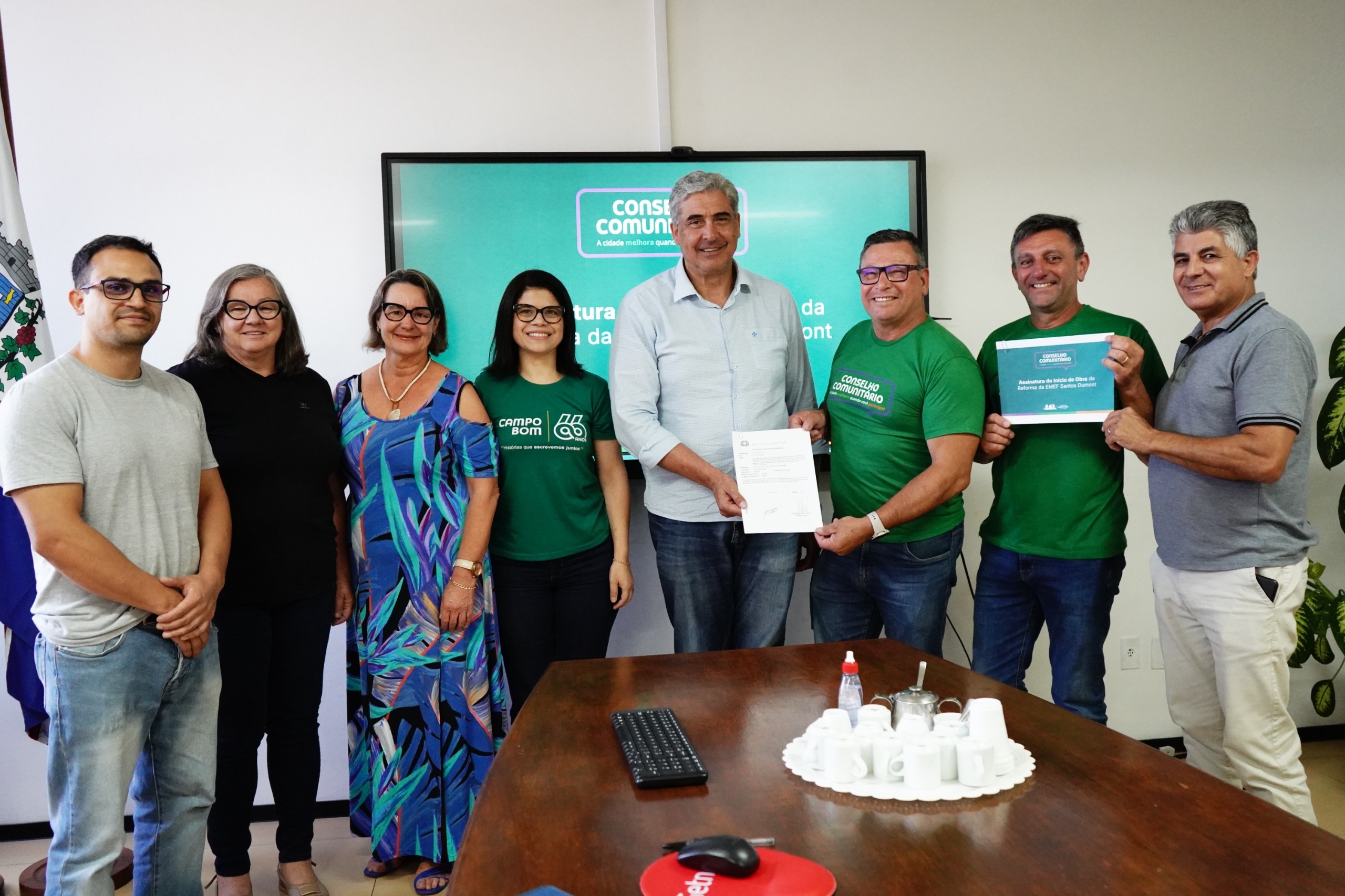 Prefeitura de Campo Bom assina início da obra de reforma da EMEF Santos Dumont