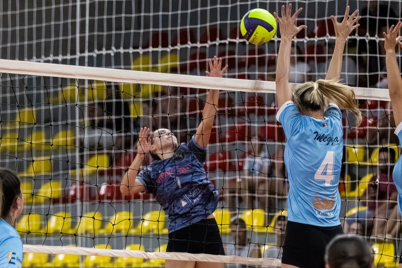 Max Team e Sharks vão decidir o título feminino do 39º Aberto de Vôlei